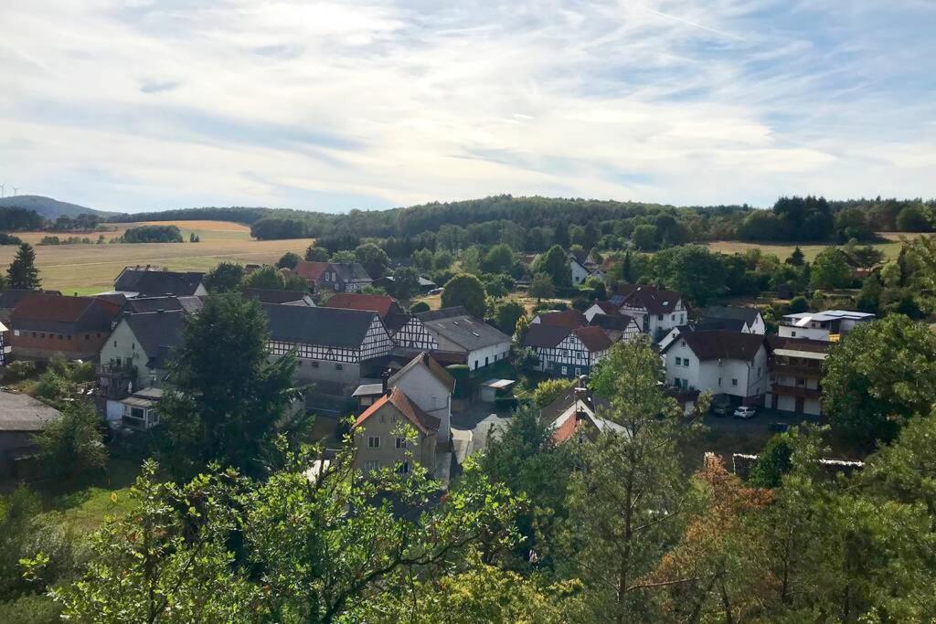 Dream Green Apartment 'Meadow' Gladenbach Bagian luar foto